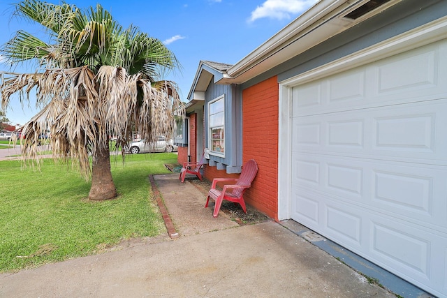 111 Grantham Rd, Baytown, TX 77521 - photo 3