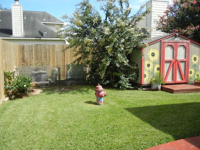 4822 Edgegate Dr, Spring, TX 77373 - view of yard featuring a shed