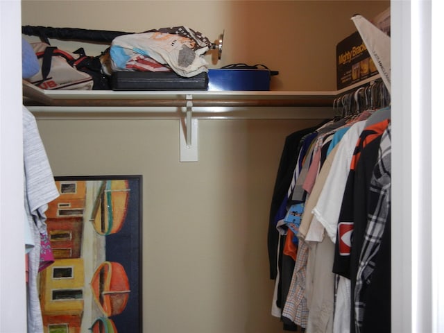 4822 Edgegate Dr, Spring, TX 77373 - view of walk in closet