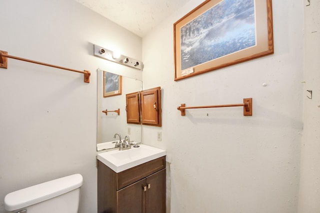 15147 Sheffield Ter, Channelview, TX 77530 - bathroom with toilet and vanity