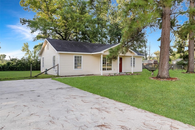501 Shoemaker Rd, Shepherd, TX 77371 - photo 3