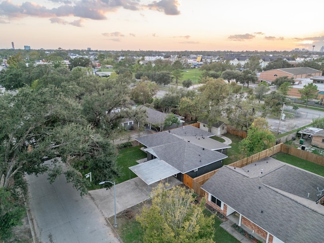 1939 Woodvine Dr, Houston, TX 77055 - photo 50