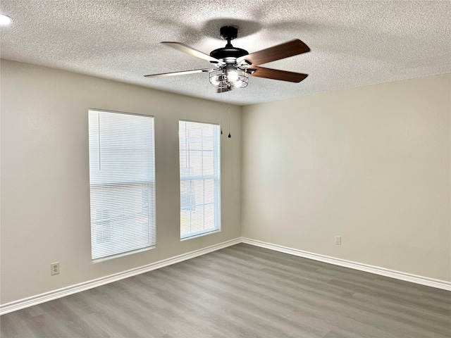 11127 Willwood Dr, Houston, TX 77072 - photo 12