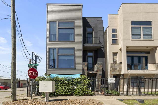 5122 Lillian St, Houston, TX 77007 - photo 3
