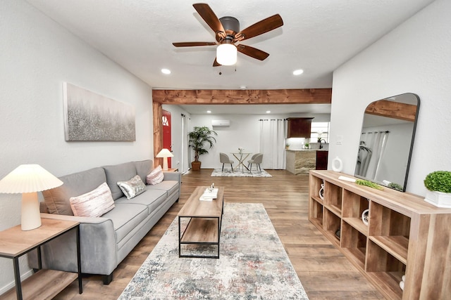 1247 Common Park Dr, Houston, TX 77009 - photo 2