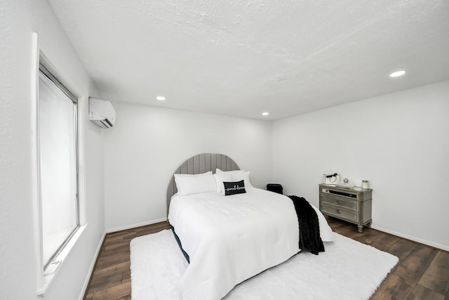 1247 Common Park Dr, Houston, TX 77009 - photo 12