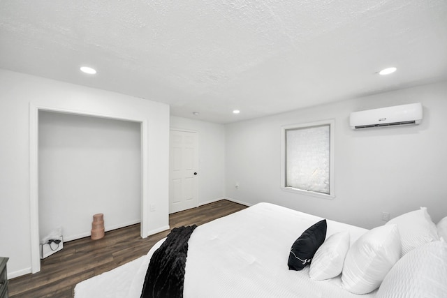 1247 Common Park Dr, Houston, TX 77009 - photo 13