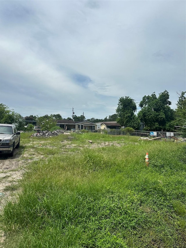 14621 Hershe St, Houston, TX 77015