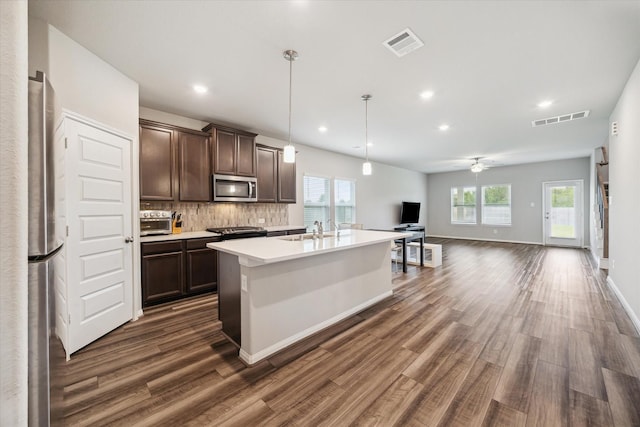 2107 Cherryvale Dr, Tomball, TX 77375 - photo 4