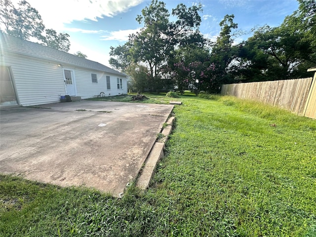 1337 S Circle St, Sealy, TX 77474 - photo 4