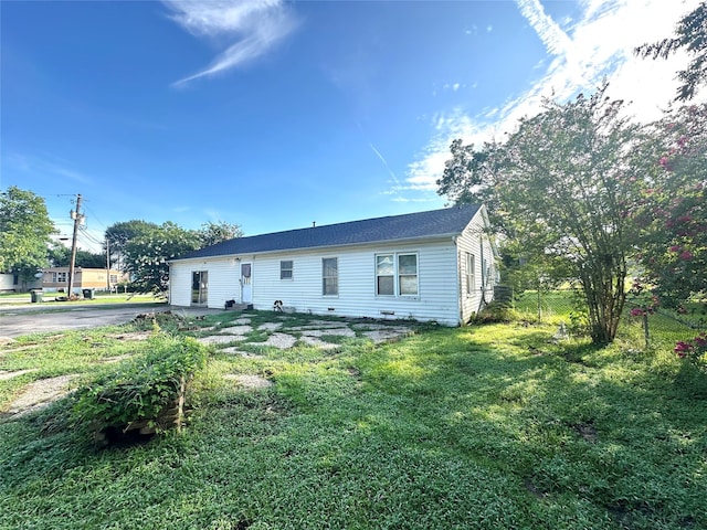 1337 S Circle St, Sealy, TX 77474 - photo 8