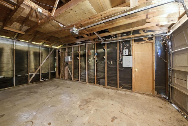 3819 Galway Ln, Houston, TX 77080 - below grade area featuring electric panel