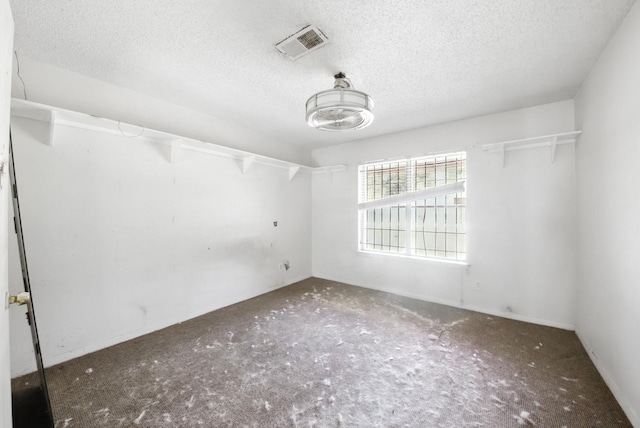 3819 Galway Ln, Houston, TX 77080 - carpeted spare room featuring a textured ceiling
