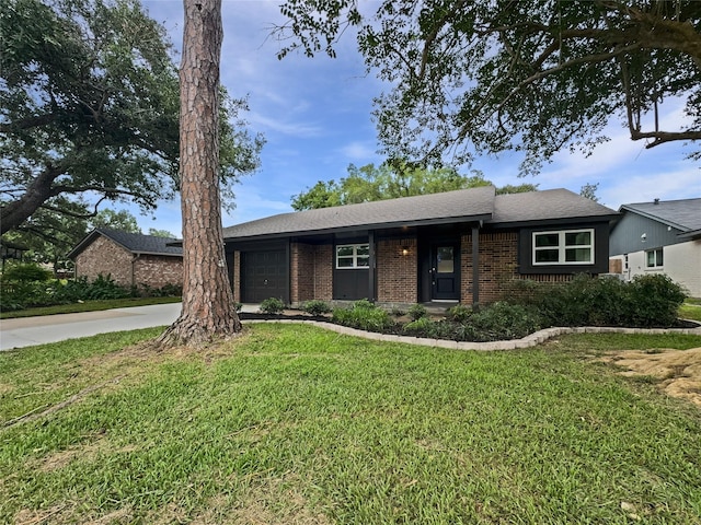 16450 Havenhurst Dr, Houston, TX 77059 - photo 1
