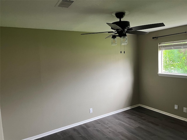 55 Mistletoe Ct, Lake Jackson, TX 77566 - photo 11