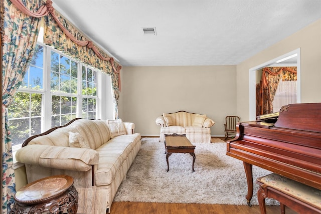 5934 Foresthaven Dr, Houston, TX 77066 - living area with wood finished floors and baseboards