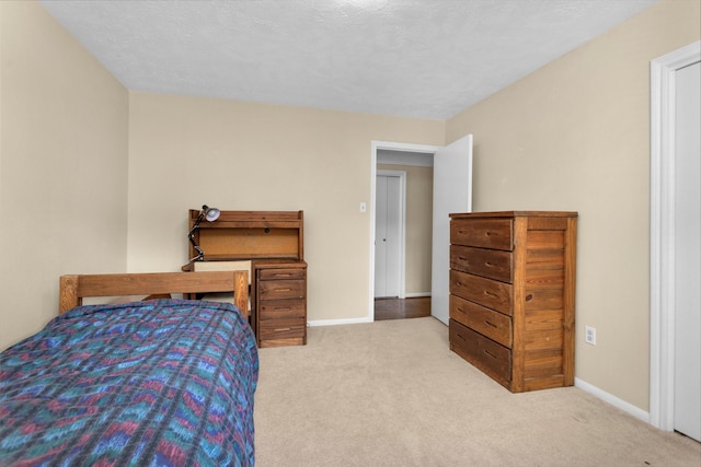 5934 Foresthaven Dr, Houston, TX 77066 - bedroom featuring carpet floors and baseboards