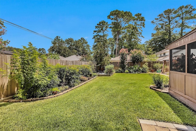 5934 Foresthaven Dr, Houston, TX 77066 - fenced backyard with a sunroom