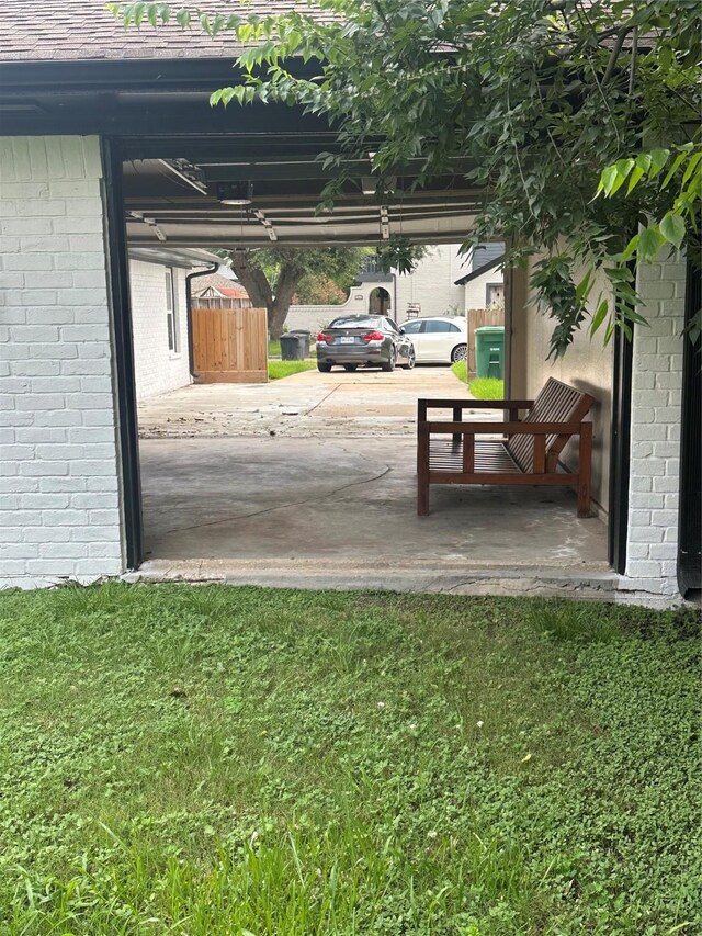 6311 Fairwood Dr, Houston, TX 77088 - photo 4
