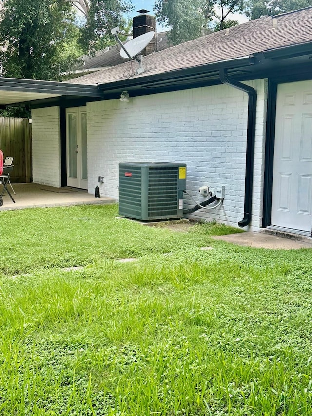 6311 Fairwood Dr, Houston, TX 77088 - photo 2