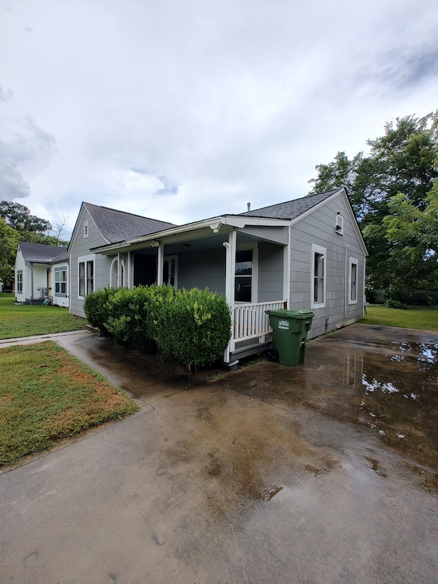 2418 Cos St, Liberty, TX 77575 - photo 2