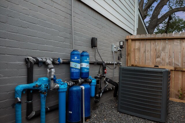 5623 Oak Trail Ln, Houston, TX 77091 - exterior view of a central air condition unit