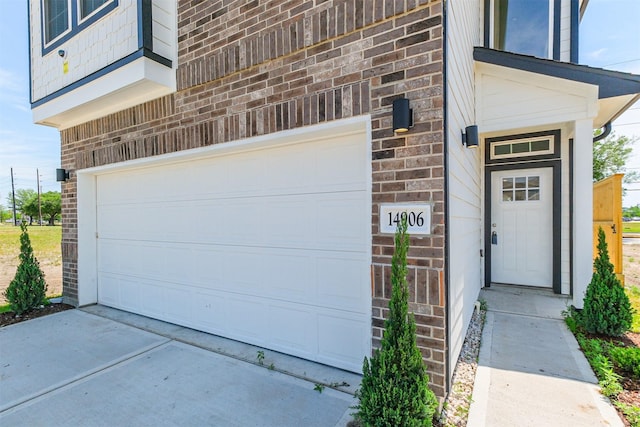 14906 Eagle Feather Ct, Houston, TX 77090 - photo 2