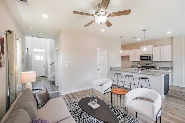 14906 Eagle Feather Ct, Houston, TX 77090 - photo 7