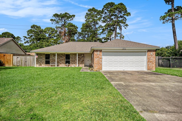 7319 Pine Shadows Ln, Baytown, TX 77521 - photo 3