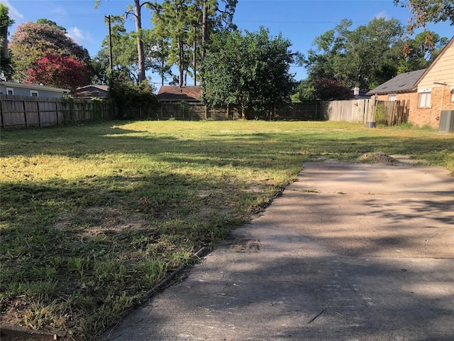 10031 Cedardale Dr, Houston, TX 77055 - photo 1