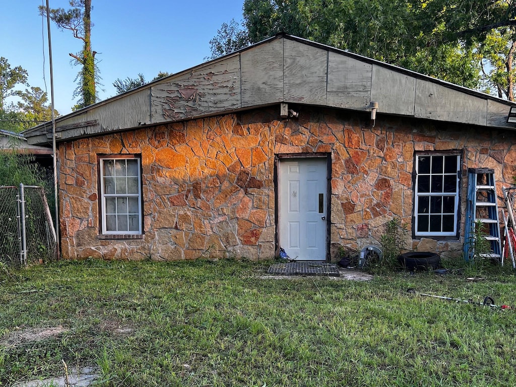 21548 Ruth Dr, New Caney, TX 77357 - photo 1