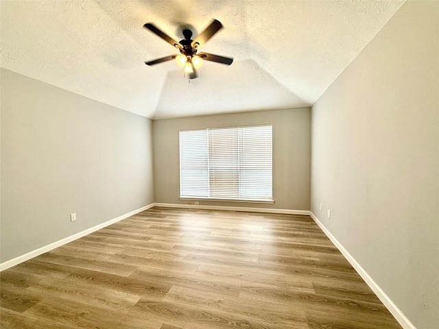 9418 Westacre Pl, Houston, TX 77083 - photo 14