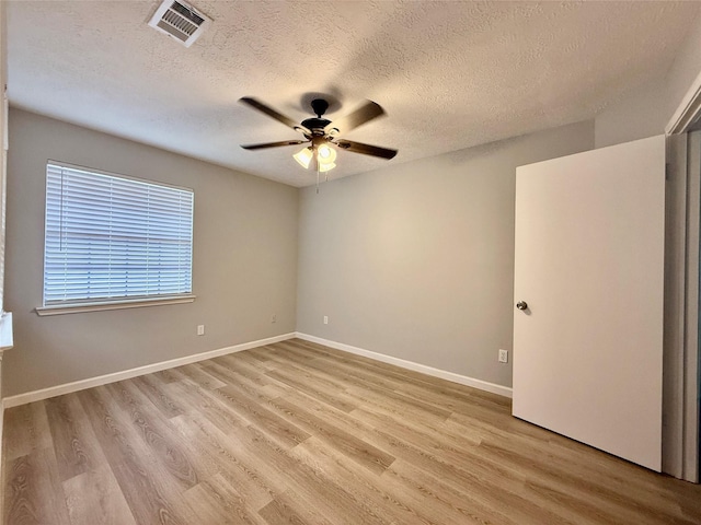 9418 Westacre Pl, Houston, TX 77083 - photo 19