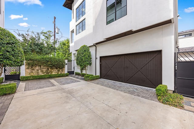 7609 Janak Dr, Houston, TX 77055 - photo 27