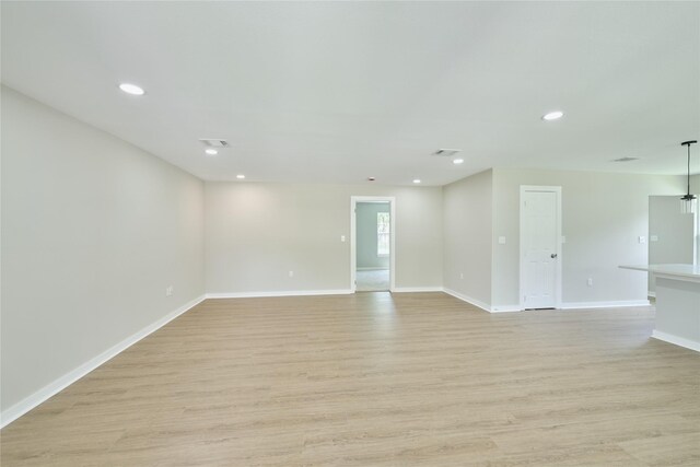 8530 Guinevere St, Houston, TX 77029 - photo 4