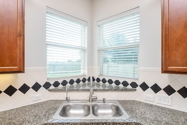 27215 Wooded Canyon Dr, Katy, TX 77494 - photo 14