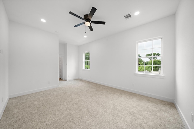 2012 Chew St, Houston, TX 77020 - unfurnished room featuring light carpet, recessed lighting, and ceiling fan