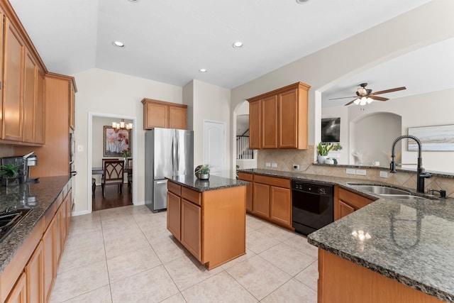 9111 Bonbrook Bend Ln, Rosenberg, TX 77469 - photo 16