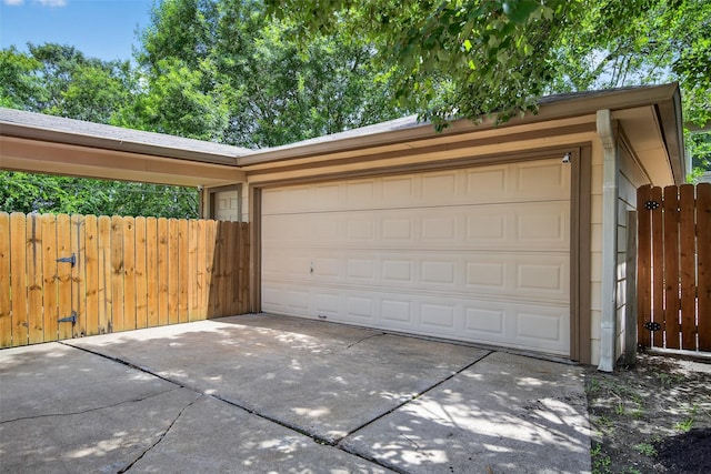 11103 Holly Springs Dr, Houston, TX 77042 - photo 34
