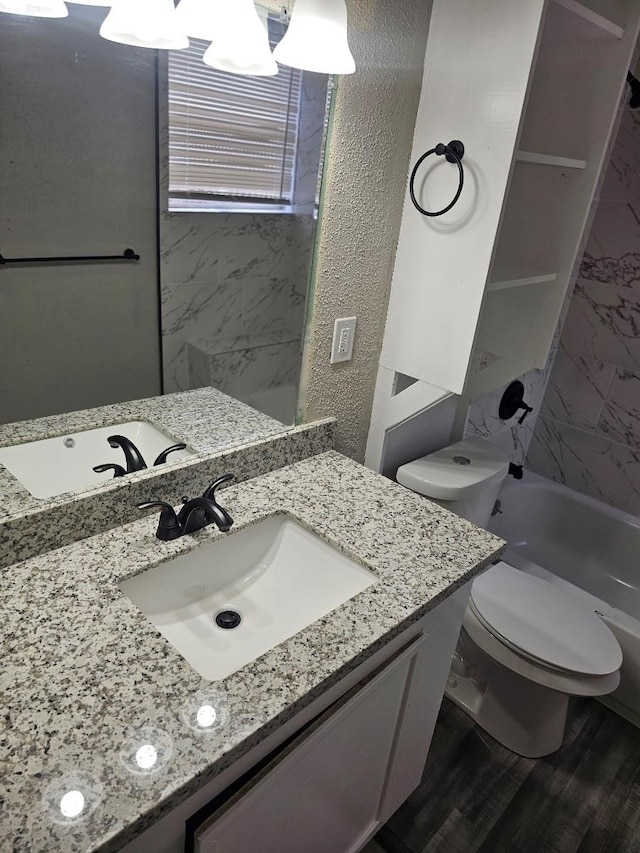 8010 Miley St, Houston, TX 77028 - photo 6
