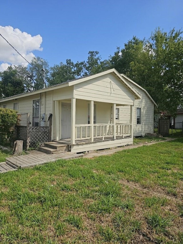 8010 Miley St, Houston, TX 77028 - photo 1