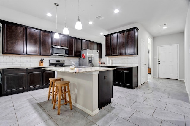 12610 Pirate Bend Dr, La Marque, TX 77568 - photo 4