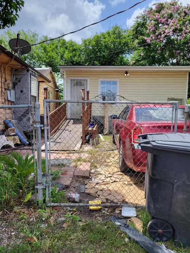 5620 Lucille St, Houston, TX 77026 - photo 9