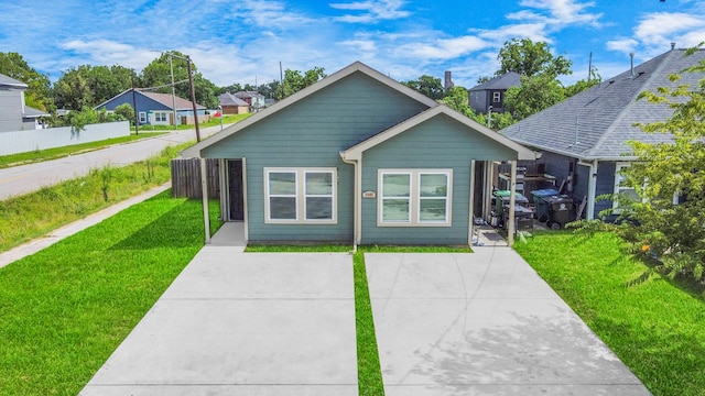 9805 Kerr, Houston, TX 77029 - rear view of house featuring a residential view
