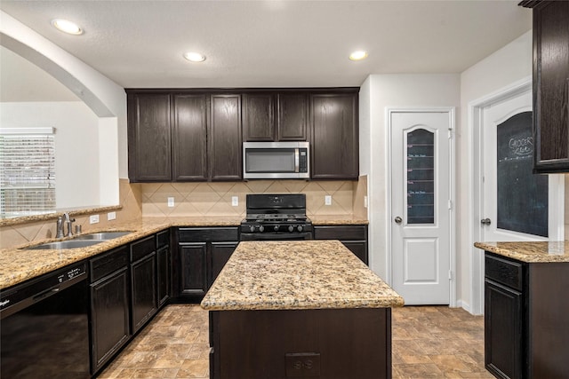 5111 Lagoon Ct, Bacliff, TX 77518 - photo 9