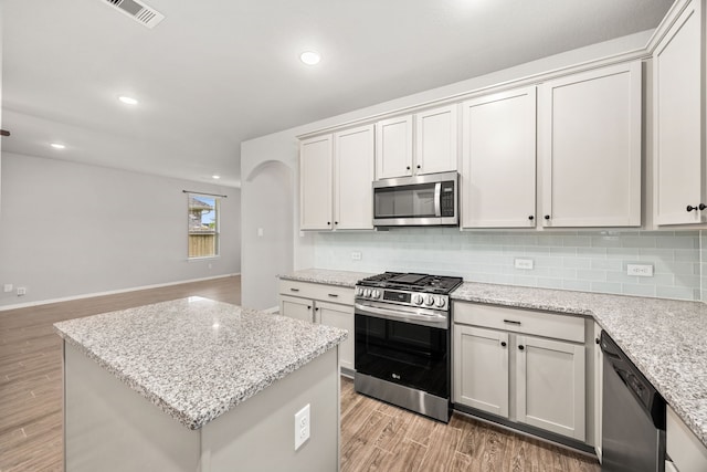 8415 Chesney Trl, Fulshear, TX 77441 - photo 7