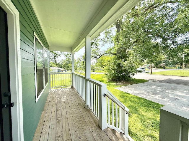 905 Sycamore St, Brenham, TX 77833 - photo 4