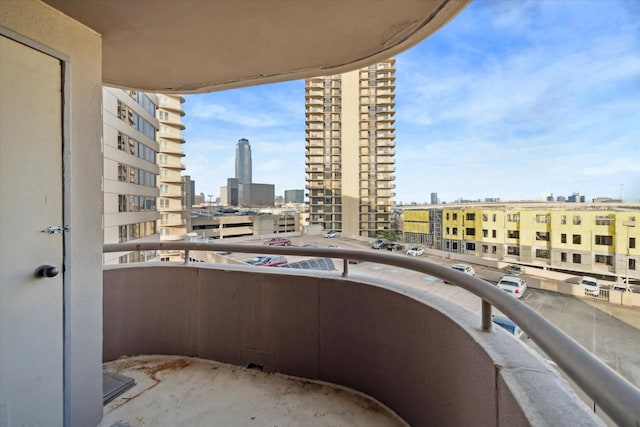 3525 Sage Rd Unit 805, Houston, TX 77056 - balcony with a city view