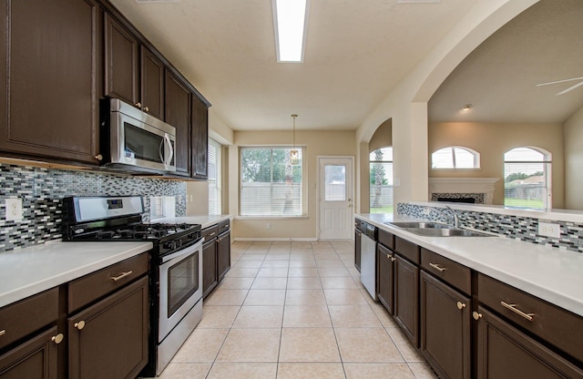 4602 Schiller Park Ln, Sugar Land, TX 77479 - photo 9