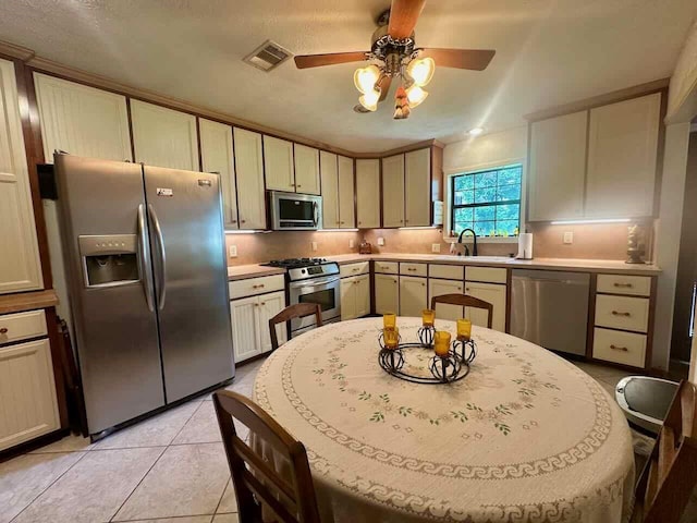 4621 Boyd Ave, Groves, TX 77619 - photo 10